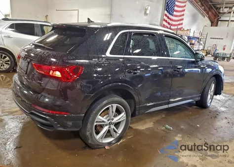 2021 Audi Q3 Premium Plus S Line 45 z USA, uszkodzony, nr VIN WA1EECF35M1151873